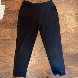 BCBGENERATION black trouser pants stretchy with pockets